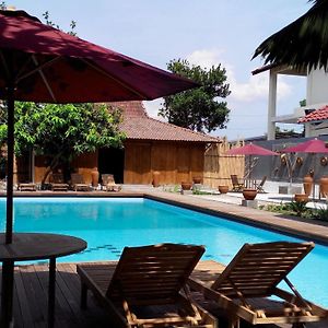 Cantya Hotel